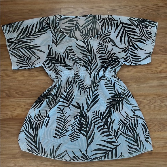 SHEIN Other - SHEIN Green Leaf Print Sheer swimsuit cover up